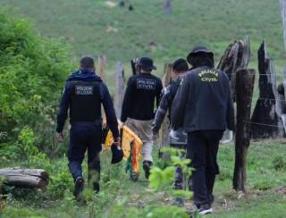 Quatro homens morrem em confronto com a polícia após fazer família refém em fazenda no AC